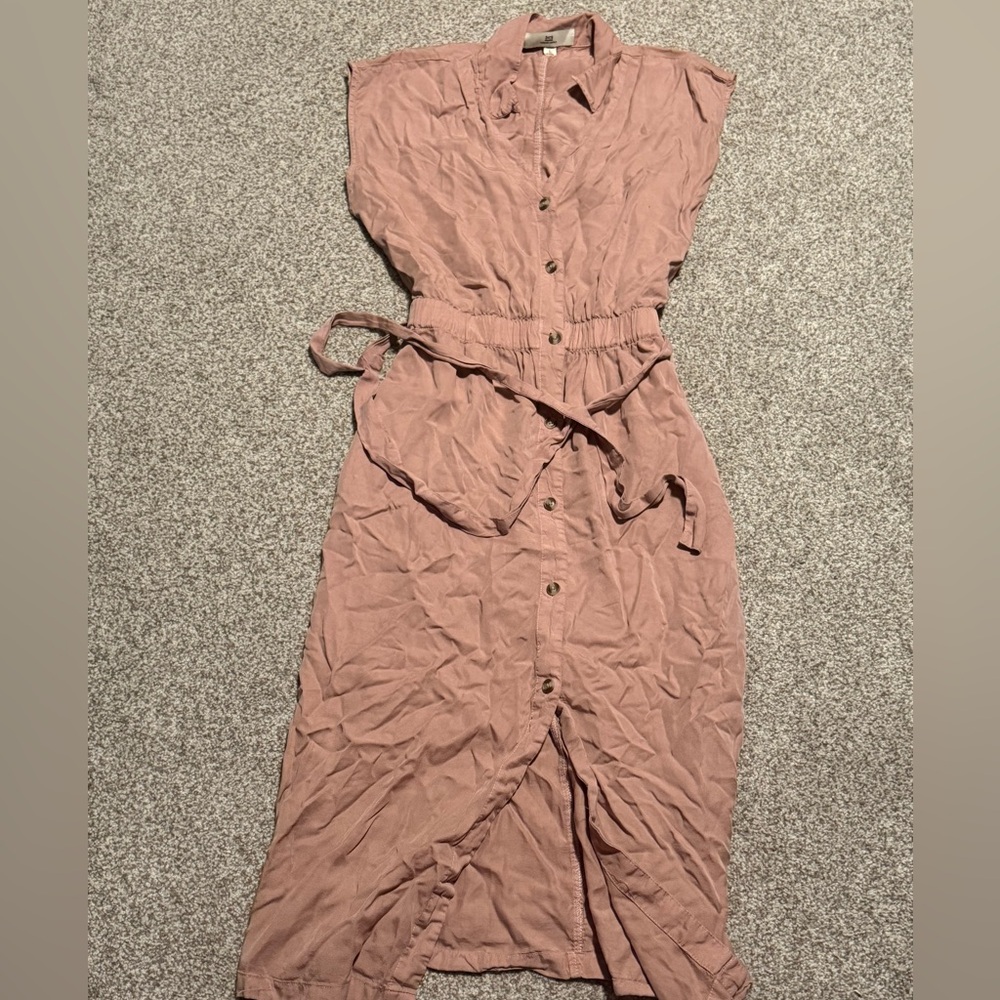 Thread & Supply Dusty Pink Button-Down Midi Dress with tie waist